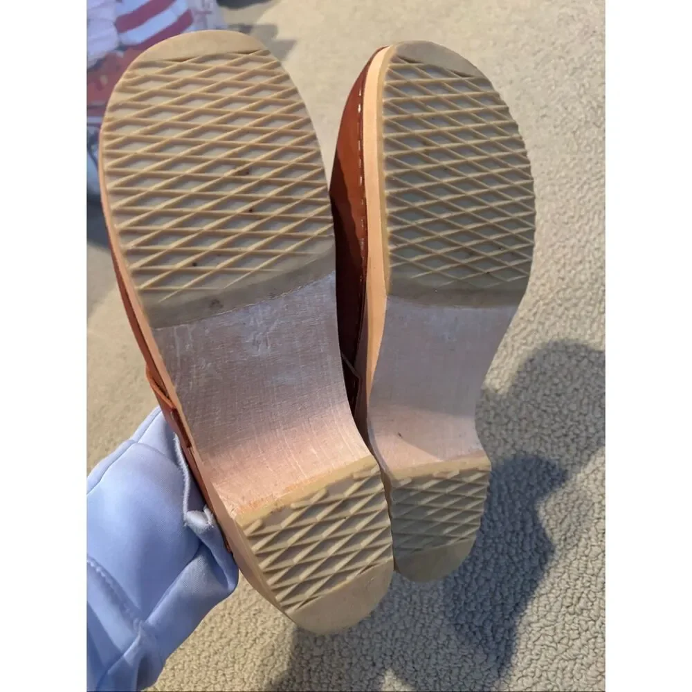 Swedish Hasbeens Husband Clogs in Cognac - Picture 4 of 6